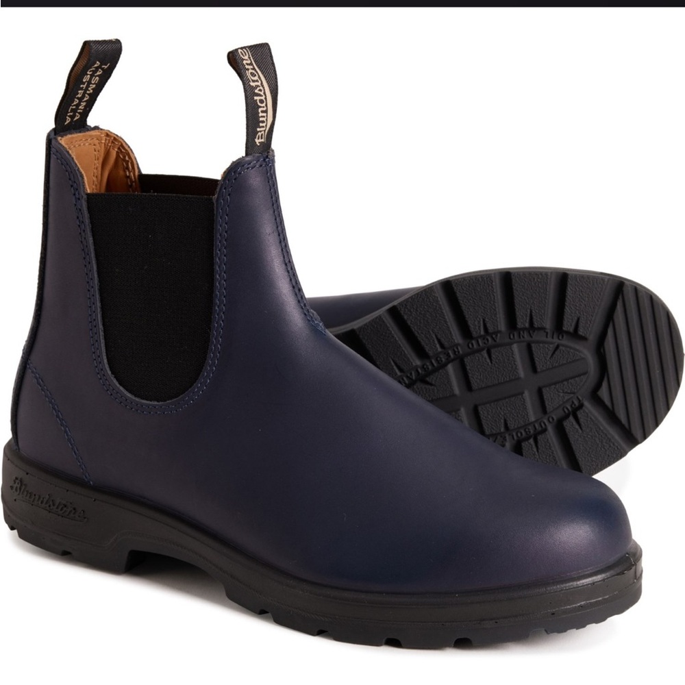 NWOT Blundstone Men's Navy Chelsea Boots Size 10